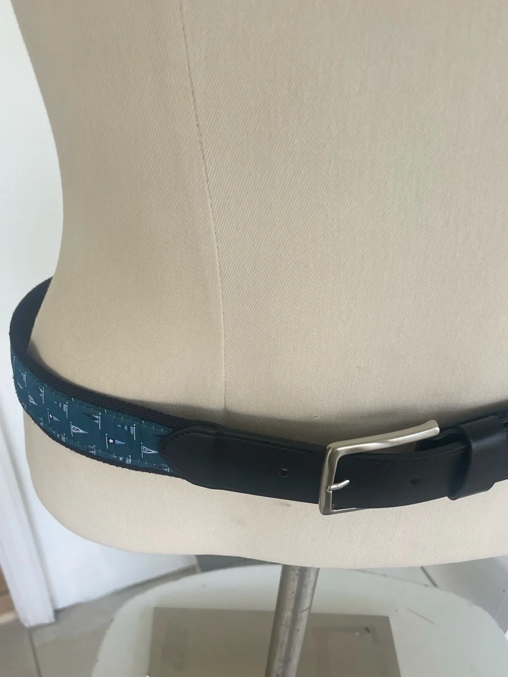 Nautica Belt with Sailboats Size 36   New No Tags  Handcrafted